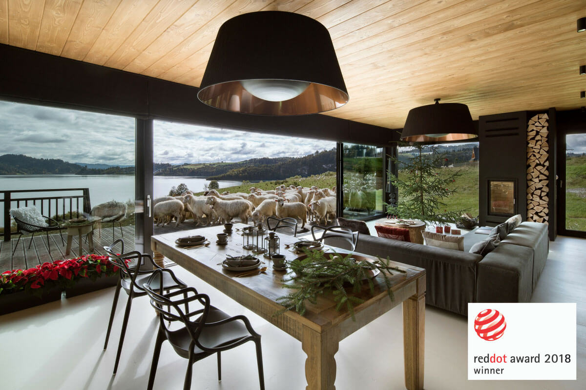 HOLA Design with Red Dot! Polish Shepherd's Cottage has won an Oscar for design - główne zdjęcie projektu