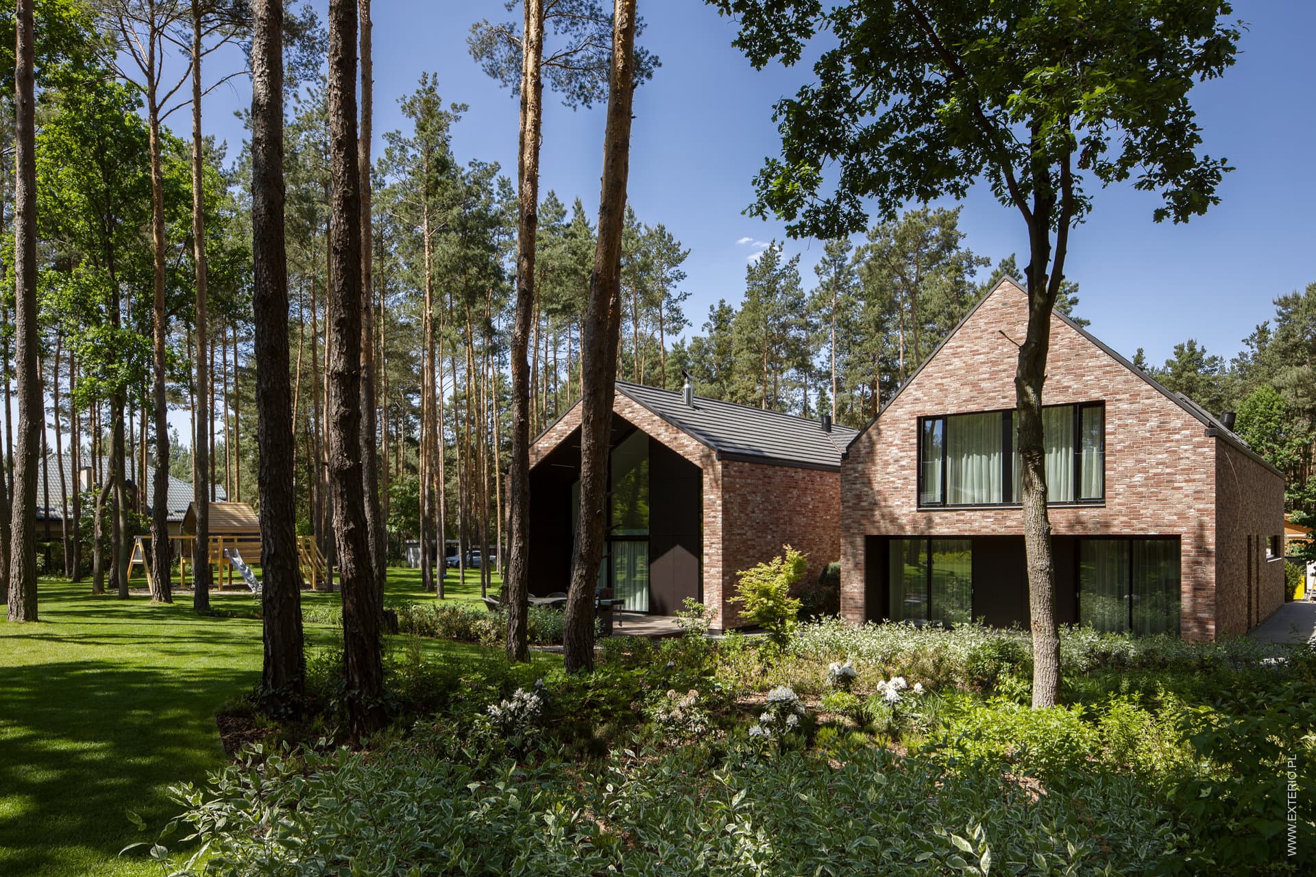Zdjęcie 2 - projekt domu jednorodzinnego przy lesie